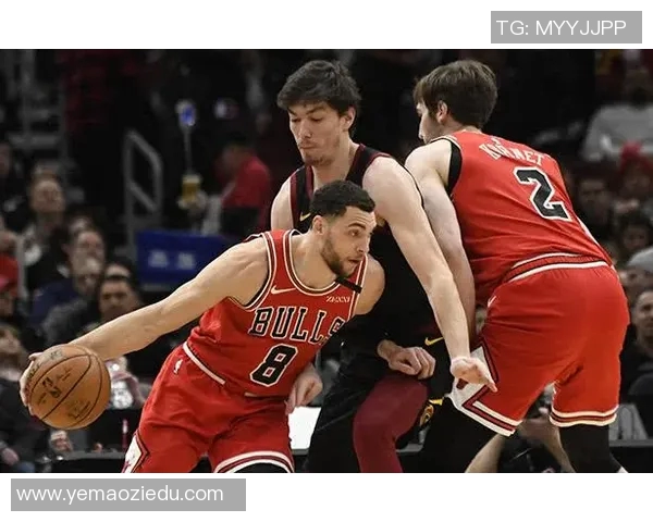 扎克拉文引领公牛重返季后赛的关键时刻与未来展望